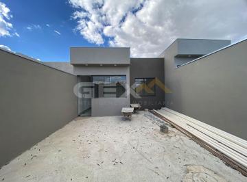 Casa · 79m² · 3 Quartos · 3 Vagas · Casa à Venda com 03 Quartos no Bairro Jardinópolis em Divinópolis MG.