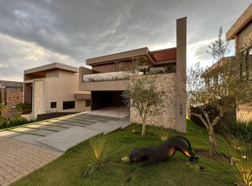Casa · 466m² · 4 Quartos · 4 Vagas · Condomínio Costa Laguna - Casa 466m² - Costa Laguna