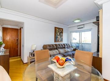 Apartamento · 72m² · 3 Quartos · 1 Vaga · Apartamento 3 quartos, ensolarado e sacada com churrasqueira 599.000
