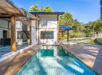 Casa · 500m² · 5 Quartos · 6 Vagas · Casa com 4 quartos em taipava, Petrópolis