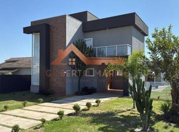 Casa de 4 quartos, Porangaba · Casa com piscina e sacada Ninho Verde I Porangaba-SP