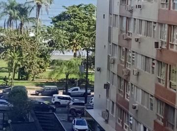 Apartamento de 1 quarto, Santos · Sala Living Ampla de 35 mts Mobiliada- Frete o mar - vista ao mar - Embare