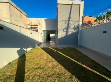 Casa de 2 quartos, Campo Grande · Casa nova c/ 01 suíte e piscina no bairro rita vieira