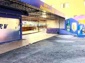 Comercial · 250m² · 6 Vagas · Ponto Comercial no Jardim Peri com 250m!