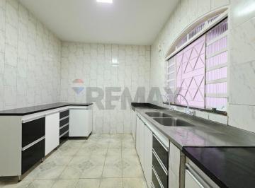 Casa · 150m² · 3 Quartos · 3 Vagas · Casa QR 317, Samambaia Sul, 150m², 3 quartos, laje e garagem para 3 carros