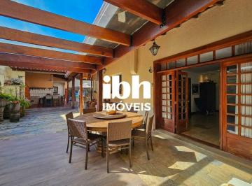 Casa · 364m² · 5 Quartos · 6 Vagas · Casa para alugar no Belvedere