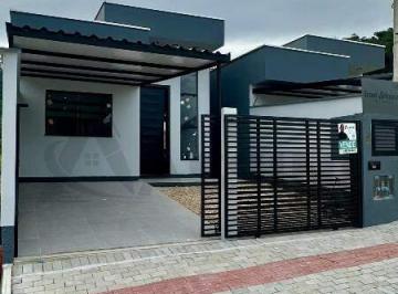 Casa · 90m² · 3 Quartos · 2 Vagas · casa solta com 3 quartos sendo 1 suite no bairro Cedro Alto