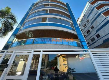Apartamento · 185m² · 3 Quartos · 2 Vagas · Apartamento de 3 quartos à venda na Passagem em Cabo Frio/RJ por R$890.000,00