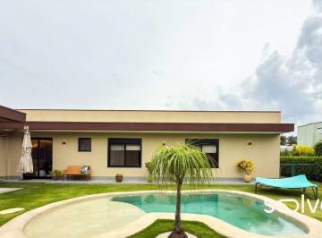 Casa · 310m² · 4 Quartos · 5 Vagas · Casa à venda em Cabreúva - , 4 quartos 310 m² por 6.600.000,00