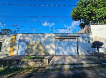Casa · 300m² · 3 Quartos · 2 Vagas · Casa para aluguel no Zoobotânico, Teresina