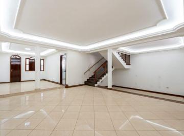 Casa · 340m² · 7 Quartos · 3 Vagas · Casa de Alto Padrão com 340m² | Residencial ou Comercial | QNE 18 - Taguatinga Norte