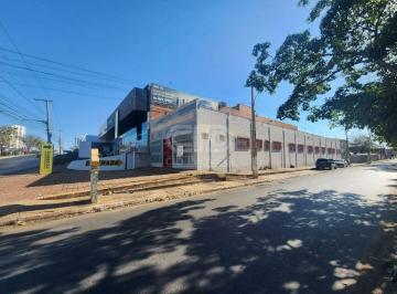 Comercial · 480m² · 5 Vagas · Ponto Comercial com 480m² na Av. Fernando Correa
