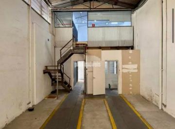 Comercial · 150m² · Galpão em excelente localização no Butantã para alugar. Área de esquina bom para incorporação.