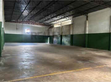 Comercial · 645m² · 5 Vagas · "Galpão Ideal: Alugue Bela Vista, Guarulhos"
