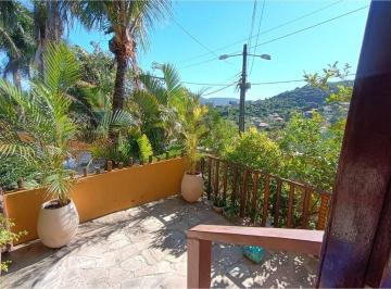 Apartamento · 90m² · Apartamento mobiliado para locação no bairro do Forno, Búzios