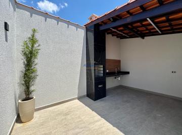 Casa · 133m² · 3 Quartos · 2 Vagas · Casa geminada bem localizada, vem ver - Boqueirão