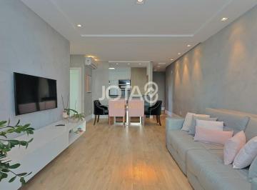 Apartamento · 97m² · 2 Quartos · 2 Vagas · APARTAMENTO REFORMADO, MOBILIADO E MUITO BEM LOCALIZADO