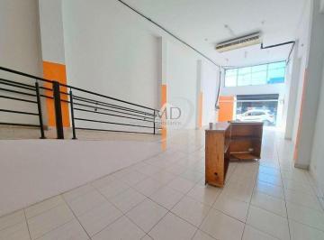 Comercial · 300m² · Salão Comercial à venda, 300m, 2 banheiros 1 cozinha