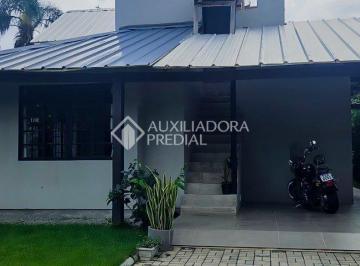 Casa · 145m² · 5 Quartos · 1 Vaga · Casa em Condomínio anual - 5 Dorms (2 Suítes) a poucos metros do mar!