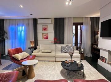 Casa · 504m² · 4 Quartos · Casa à venda - no Córrego Grande