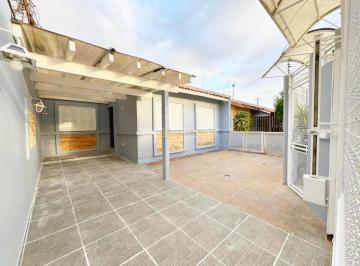Casa · 67m² · 3 Quartos · 2 Vagas · Casa com Piscina no Bairro São José em Canoas