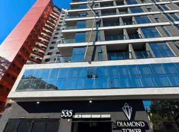 41248c20bb0bf604490743296cd93a1547db02d6 · Studio mobiliado no Diamond Tower – Batel, Curitiba