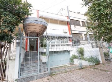 Casa · 263m² · 4 Quartos · 4 Vagas · Residência Junto ao Parque da Redenção, Hospital de Clinicas, Pronto Socorro Muicipal!