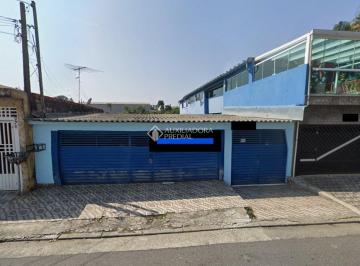 Casa · 257m² · 2 Quartos · 6 Vagas · Casa térrea à venda no bairro Batistini, em São Bernardo do Campo.