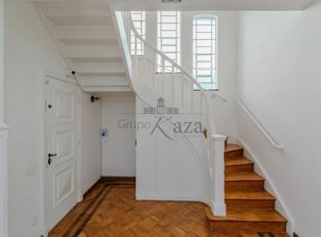 Casa · 414m² · 3 Quartos · 3 Vagas · Casa Sobrado - Jardim América - 3 Dormitórios - 362m².