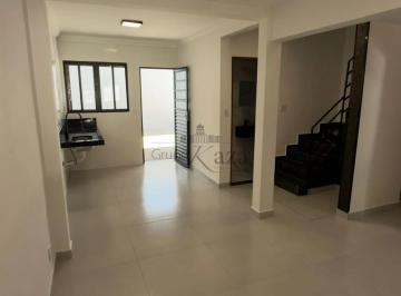 Casa · 115m² · 2 Quartos · 2 Vagas · Oportunidade - Casa - São Judas Tadeu - 2 Banheiros - 50m².