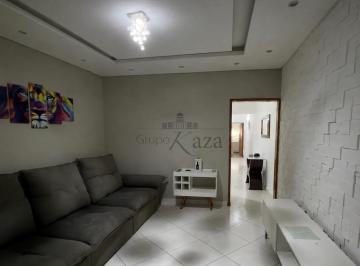 Casa · 125m² · 2 Quartos · 2 Vagas · Casa - Jardim das Cerejeiras - 2 Dormitórios - 125m².