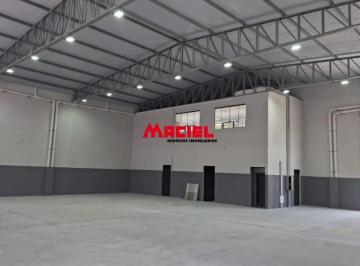 Terreno · 500m² · Galpão Comercial com Excelente Estrutura