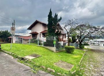 Casa · 266m² · 3 Quartos · 2 Vagas · Casa 3 dormitórios sendo 1 suíte Rua Itália Bairro Petrópolis Novo Hamburgo