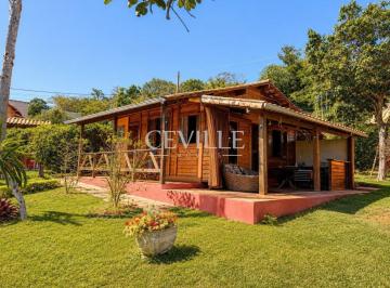 Casa · 60m² · 3 Quartos · 3 Vagas · Casa com duas moradias lote 945m²