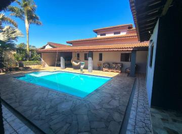 Rural de 4 quartos, Juquitiba · Chácara Completa em Juquitiba: Piscina, Área Gourmet e Ótima Condição de Pagamento!