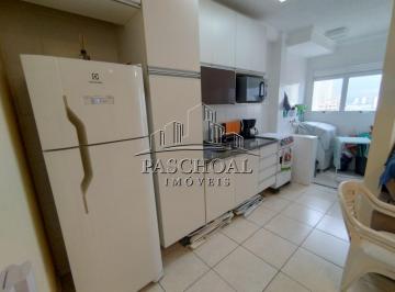 Apartamento · 55m² · 2 Quartos · 1 Vaga · Apto 2 quartos, 2 banheiros 100m do mar portaria 24h 1 vaga de garagem  demarcada lazer clube