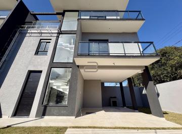 Casa · 249m² · 4 Quartos · 2 Vagas · Sobrado à venda no bairro São Cristóvão - São José dos Pinhais/PR