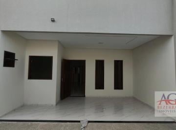Casa · 117m² · 3 Quartos · 2 Vagas · Linda Casa À Venda - Bairro Santa Luzia - Crato/CE