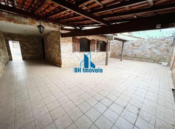 Casa · 240m² · 4 Quartos · 4 Vagas · Casa Linear 4 quartos no Bairro Pedra Azul - Contagem/MG