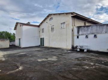 Comercial · 653m² · 4 Vagas · Pavilhão/Galpão à venda no bairro Ipitangas - Saquarema/RJ