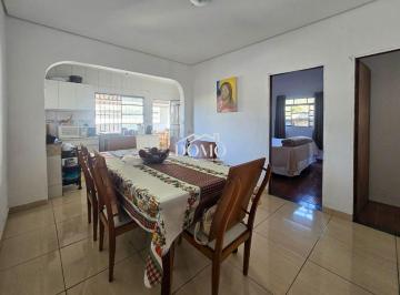mjuchrs2yty4ztk1nzdlzdjj_md · Casa com 5 Quartos à venda, 230m² - Serrano