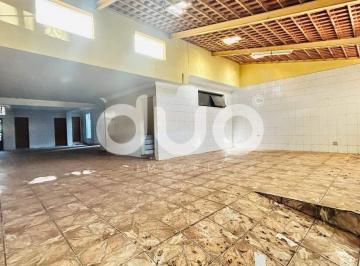 Casa · 256m² · 3 Quartos · 6 Vagas · Casa à venda, 3 quartos, 1 suíte, 6 vagas, Alemães - Piracicaba/SP