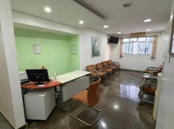 Comercial · 165m² · 1 Quarto · 1 Vaga · Prédio Comercial para venda em Centro de 165.00m² com 1 Quarto, 1 Suite e 1 Garagem