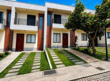 ec3e1230d266a00d5e1fbf1e62efcb31cb8c381a · Sobrado à Venda de 78 m² no Condomínio Residencial Casanova Eco Clube Suzano - Jardim Santa Rosa em 