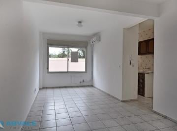 Apartamento · 22m² · 1 Quarto · 1 Vaga · Quitinete nas imediações do SENAC distando 800 metros do Centro com vaga de garagem.