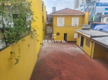 Casa · 600m² · 3 Quartos · 6 Vagas · Casa à venda com 600 m², 3 quartos , quintal e 6 vagas na Mooca, São Paulo.