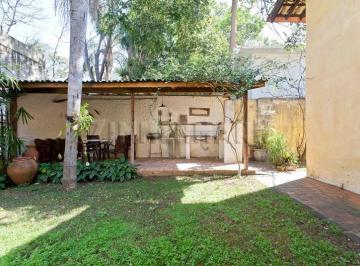 Casa de 4 quartos, São Paulo · Casa térrea com 4 suítes, piscina e jardim em localização estratégica – Alto de Pinheiros