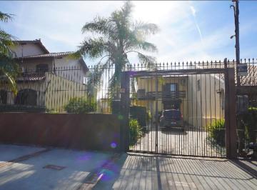 Casa · 108m² · 2 Quartos · 3 Vagas · Casa com Piscina - no Partenon