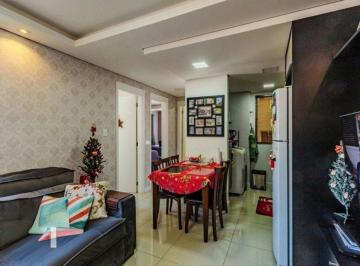 Apartamento · 42m² · 2 Quartos · 1 Vaga · Apartamento semi mobiliado de 2 quartos e 1 vaga no bairro Glória.