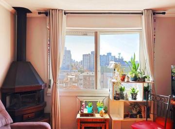 Apartamento · 89m² · 2 Quartos · Apartamento em Menino Deus
